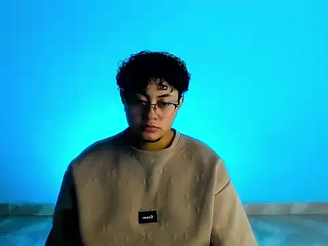 Liam Hunter online show from 05/13/26, 04:21
