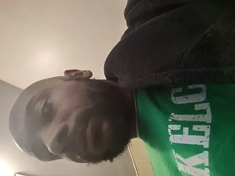 awwbabyyes77 online show from 05/22/26, 02:12