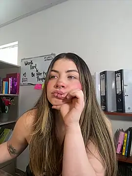 juanitablue online show from 07/09/26, 06:12