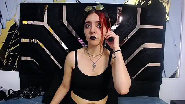 Snapshot of amberblackcs01 chatting on 05/05/26, 03:09 amberblackcs01 online show from 05/05/26, 03:09