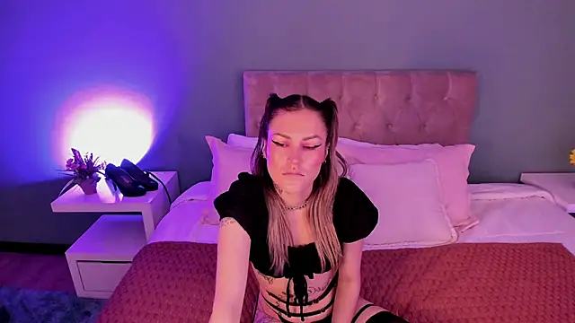 Kim Jeins666  online show from 04/16/26, 01:23