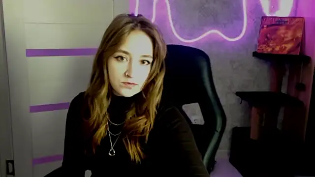 sara rosseee online show from 04/21/26, 05:39