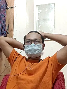 Snapshot of hot_boy995 chatting on 05/02/26, 05:34 hot boy995 online show from 05/02/26, 05:34