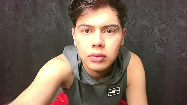 Snapshot of Felipe_Kold chatting on 05/26/26, 01:23 Felipe Kold online show from 05/26/26, 01:23