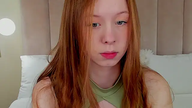 Snapshot of AdeleLang chatting on 05/16/26, 03:36 AdeleLang online show from 05/16/26, 03:36