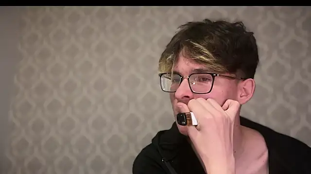 niksikori online show from 04/15/26, 10:00