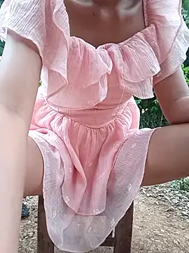 Elena Mia online show from 06/06/26, 10:47