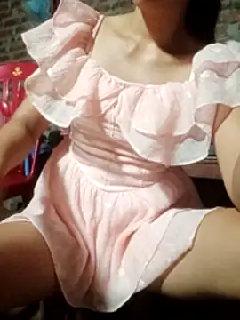 Elena Mia online show from 07/15/26, 10:59