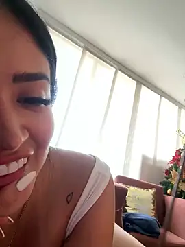 Snapshot of Sara_fun chatting on 12/31/24, 07:07 Sara fun online show from 12/31/24, 07:07