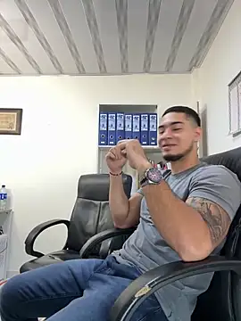 Snapshot of Sara_fun chatting on 01/26/25, 05:56 Sara fun online show from 01/26/25, 05:56