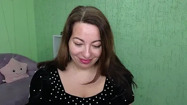 Snapshot of Zoe_Zephyr chatting on 05/02/26, 05:23 Zoe Zephyr online show from 05/02/26, 05:23