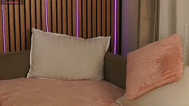 AlissaMarks online show from 07/20/26, 11:45