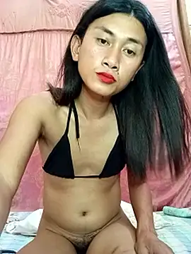 Snapshot of Maricar16 chatting on 05/13/26, 02:20 Maricar16 online show from 05/13/26, 02:20