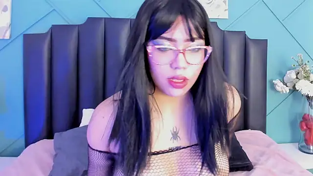 Snapshot of MiluVegaa_ chatting on 05/01/26, 11:59 MiluVegaa online show from 05/01/26, 11:59