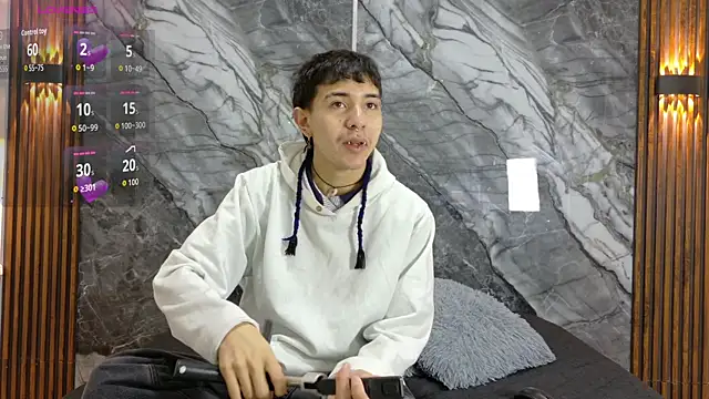Snapshot of NoahWalker__ chatting on 06/15/26, 11:01 NoahWalker online show from 06/15/26, 11:01