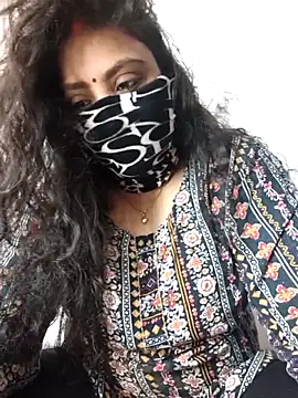 Hot-Beautiful Cpl online show from 04/16/26, 06:03