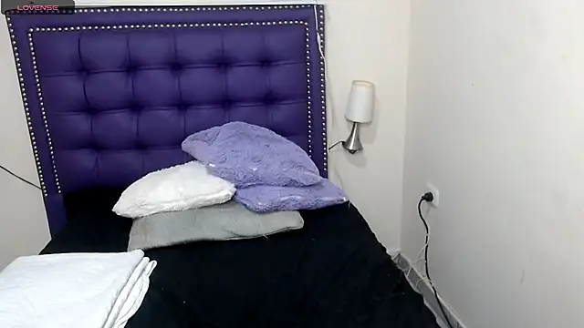 lunadreadd online show from 04/26/26, 10:40