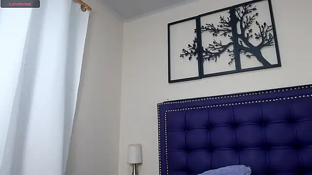 lunadreadd online show from 05/02/26, 11:54