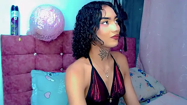 Snapshot of Darianna_A chatting on 07/06/26, 06:10 Darianna A online show from 07/06/26, 06:10