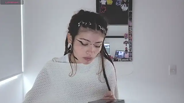 Snapshot of giulietta_monsalve chatting on 04/19/26, 02:49 giulietta monsalve online show from 04/19/26, 02:49