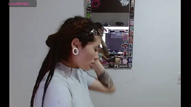 Snapshot of giulietta_monsalve chatting on 05/04/26, 02:02 giulietta monsalve online show from 05/04/26, 02:02