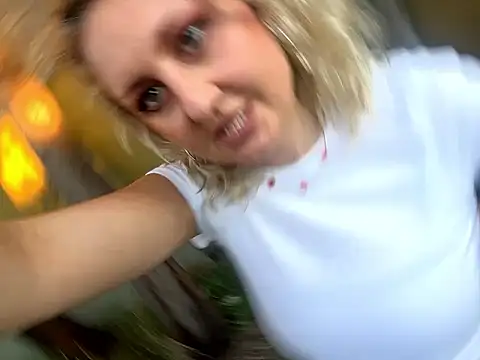 misskissxoxo online show from 05/14/26, 06:53