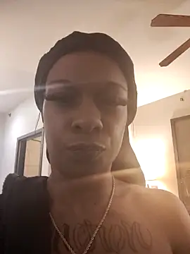 MZFANTZYHONEY online show from 04/26/26, 10:02