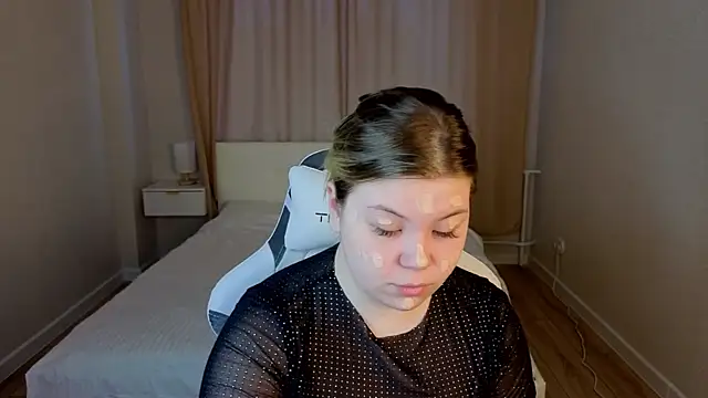 Snapshot of Kristen_Gibbs chatting on 05/06/26, 01:03 Kristen Gibbs online show from 05/06/26, 01:03