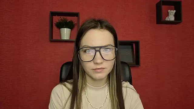 AliceAdama online show from 04/21/26, 06:09