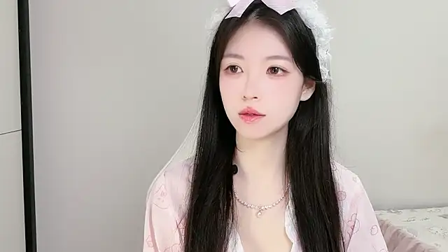 XiaoMei-iiiiii online show from 04/18/26, 01:37