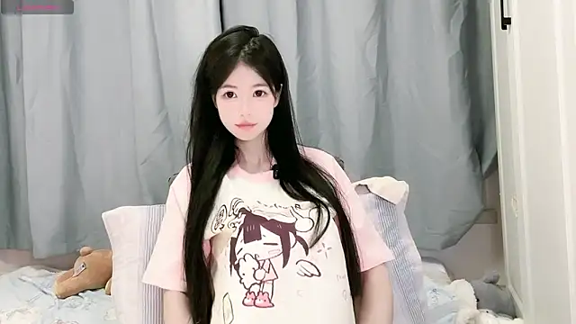 XiaoMei-iiiiii online show from 05/09/26, 07:13