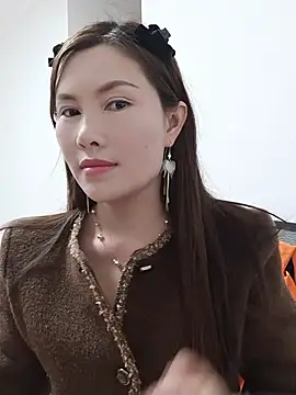 tongtong789 online show from 04/20/26, 08:17