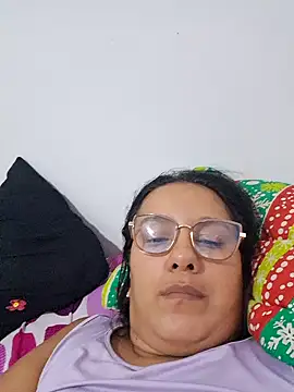Snapshot of Samanta-42 chatting on 06/20/26, 12:36 Samanta-42 online show from 06/20/26, 12:36