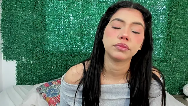 Nathy Pelaez online show from 06/25/26, 11:37