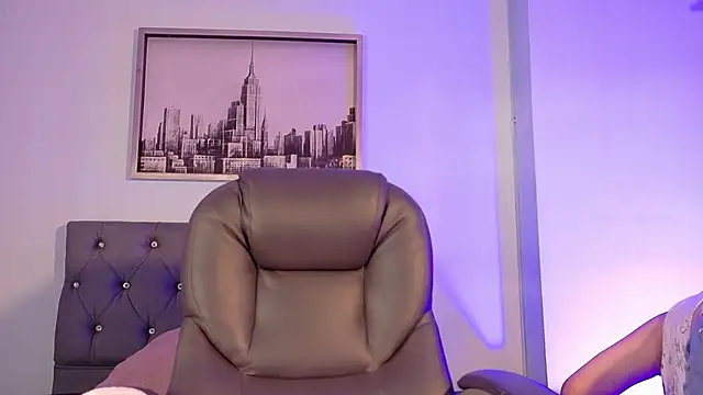 Maggiee 1 online show from 04/25/26, 05:21