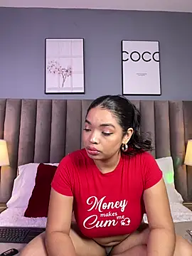 Snapshot of LilyFoox chatting on 05/06/26, 12:54 LilyFoox online show from 05/06/26, 12:54