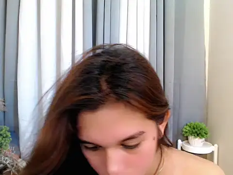 marie castro online show from 05/05/26, 04:09