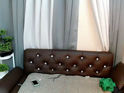 marie castro online show from 05/12/26, 06:27