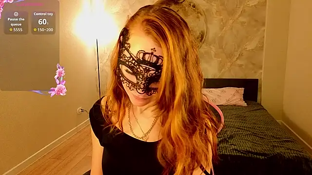 Snapshot of Margo_Kelly chatting on 05/20/26, 01:12 Margo Kelly online show from 05/20/26, 01:12