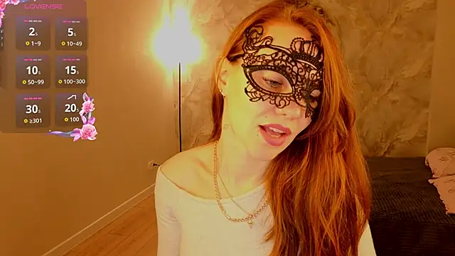 Snapshot of Margo_Kelly chatting on 05/26/26, 01:12 Margo Kelly online show from 05/26/26, 01:12