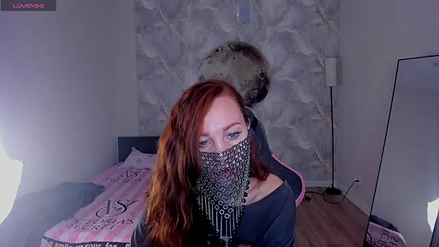 Margo Kelly online show from 06/18/26, 01:06