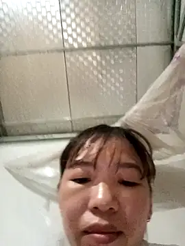 Lyphammyna online show from 04/17/26, 01:14