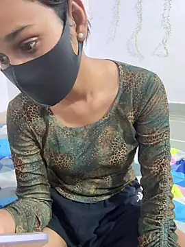 Snapshot of miss__sonam chatting on 04/19/26, 06:10 miss sonam online show from 04/19/26, 06:10