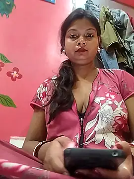 Snapshot of Simupaul001 chatting on 05/27/26, 09:45 Simupaul001 online show from 05/27/26, 09:45