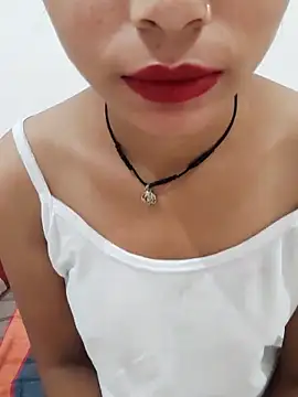 Snapshot of Kamini_rani chatting on 05/04/26, 08:27 Kamini rani online show from 05/04/26, 08:27