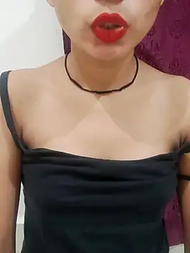 Snapshot of Kamini_rani chatting on 05/18/26, 03:07 Kamini rani online show from 05/18/26, 03:07