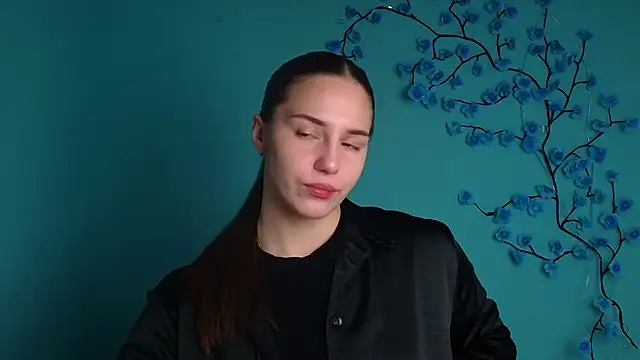 Kyara ra online show from 04/28/26, 05:12