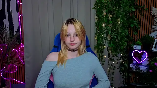 EmilyRods online show from 04/22/26, 12:07