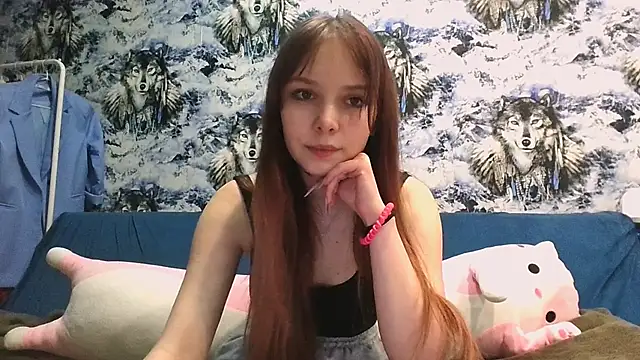 Snapshot of Princess_Mira chatting on 06/12/26, 04:39 Princess Mira online show from 06/12/26, 04:39