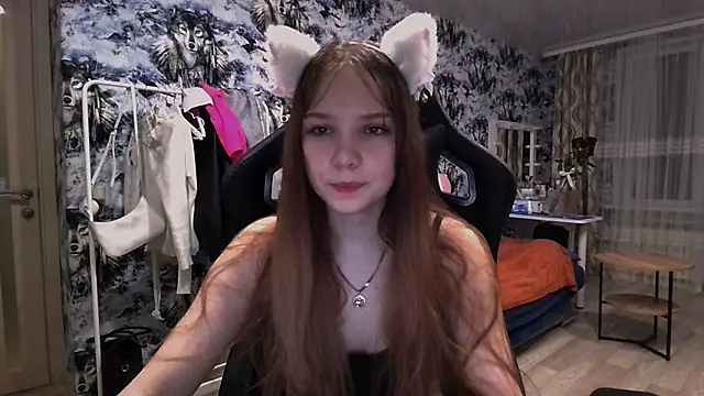 Snapshot of Princess_Mira chatting on 07/11/26, 06:21 Princess Mira online show from 07/11/26, 06:21
